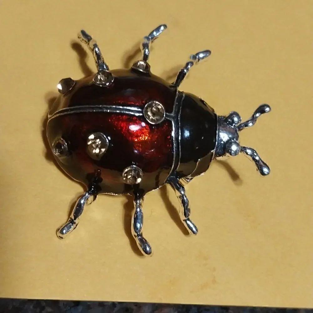 Large Enamel Ladybug...NEW  - Picture 2 of 6